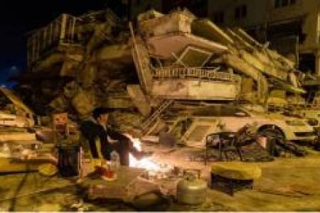 Gempa Bumi M6,4  Guncang Turki:  6 Orang Meninggal, 294  Warga Terluka