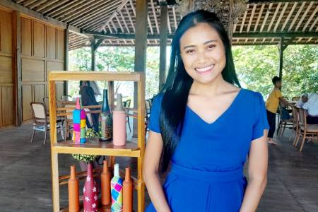 Migi Rihasalay: Hadirkan Rumah Joglo di Tanjung Lesung sebagai Tempat Inspirasi Bagi Para Seniman Indonesia!