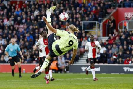 Liga Inggris 2022/2022: Southampton vs Manchester City 1-4, Chelsea Dihajar Wolverhampton Wanderers 0-1
