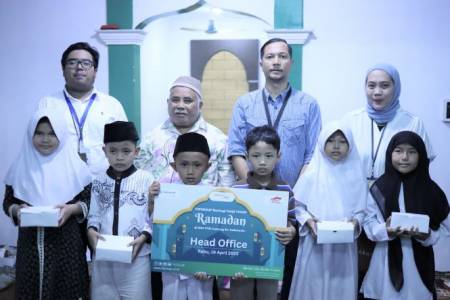 FIFGROUP Telah Bagikan 16.640 Takjil di 235 Cabang