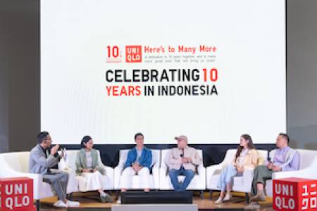UNIQLO 10th Anniversary : Here’s To Many More Selebrasi 10 Tahun Komitmen UNIQLO Penuhi Kebutuhan Gaya Hidup Masyarakat Indonesia Kini dan Nanti