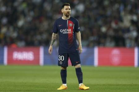 Lionel Messi dapat Cemooh dari Fans Saat Laga Terakhirnya bersama Paris Saint-Germain