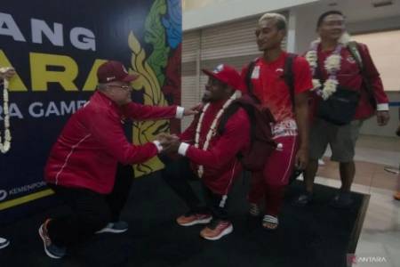 Menpora Dito Carter 2 Pesawat untuk Kepulangan Atlet  ASEAN Para Games 2023