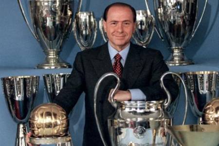 Mantan pemilik AC Milan dan Monza, Silvio Berlusconi Meninggal Dunia