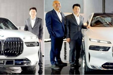 BMW Seri 7 Terbaru Meluncur di Jatim, Dibandrol Rp.2,287 Miliar dan Rp.3,287 Miliar