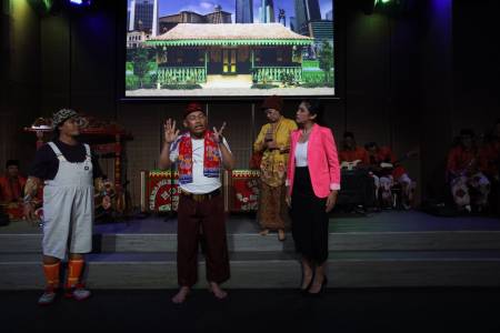 Rayakan HUT DKI Jakarta ke-496 Bersama Sinar Norray dan Wandha Dwiutari dalam Lenong Betawi "Jakartaku Semangatku"