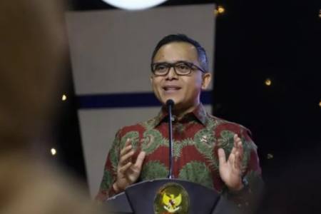 Menpan RB Resmikan Mal Pelayanan Publik 5 Kabupaten/Kota di Jatim