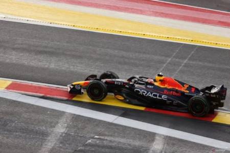 Pebalap Red Bull Max Verstappen Menangkan Sprint di Grand Prix Belgia 