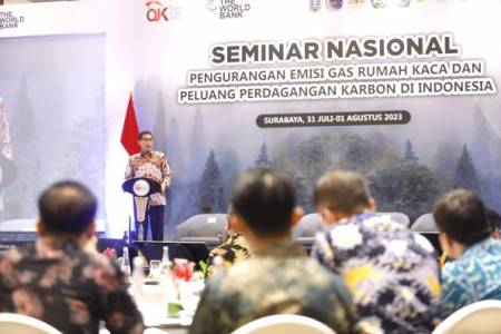 OJK Dukung Pengurangan Emisi Gas Rumah Kaca dan Siapkan Penyelenggaraan Bursa Karbon