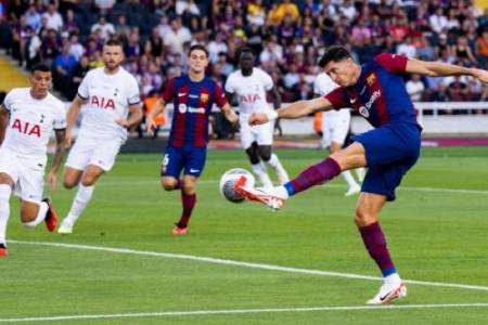 Tekuk Tottenham Hotspur 4-2, Barcelona Juara Tropi Joan Gamper 2023