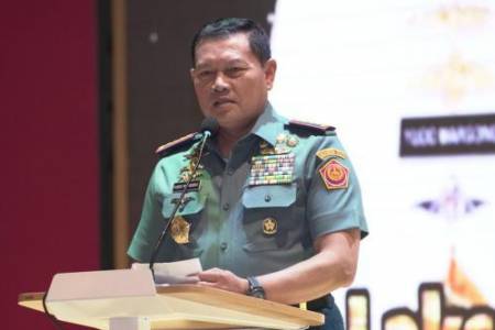 Panglima TNI Laksamana Yudo Margono:  Seluruh Prajurit Bijak Gunakan Medsos