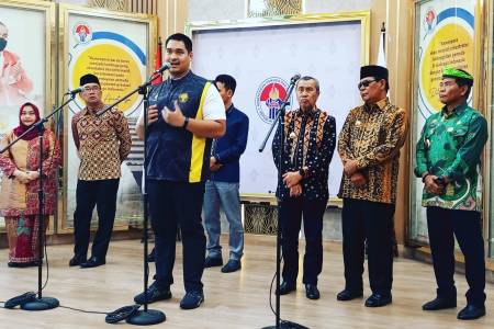 Menpora Dito Menerima Kunjungan Kepala Daerah Penerima Anugerah RADPK