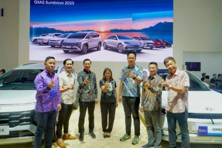 Hyundai Hadirkan STARGAZER X, IONIQ 6 dan IONIQ 5 Bluelink di GIIAS Surabaya 2023