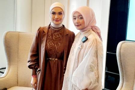 Dari London Fashion Week, Ini 47 Koleksi Ayu Dyah Andari Bertemakan 'Rose and Beyond ' Kembali Ditampilkan di Jakarta!