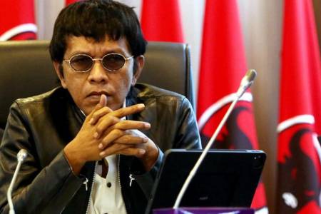 Adian Napitupulu Bongkar Jokowi Sempat Minta PDIP Setujui Wacana Jabatan Presiden 3 Periode!