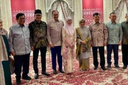 Bahas Palestina, COE Trust Indonesia dan  Jusuf Kalla Bertemu Anwar Ibrahim di Kuala Lumpur