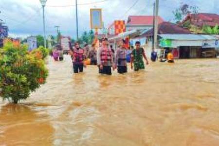 Rokan Hulu Dilanda Banjir, Ratusan Rumah Terendam!