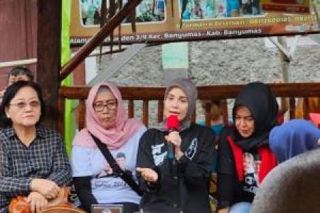 Siti Atikoh:  Ganjar'Mahfud akan Selalu Berpihak kepada Pelaku UMKM