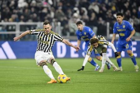 Perempat Final Coppa Italia 2023/2024: Juventus Menang Telak 4-0 atas Frosinone