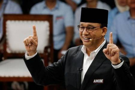 Anies Sindir Substansi Debat Semalam: “Lemah dan Terlalu Banyak Atraksi”