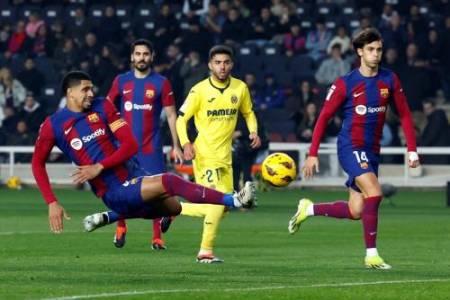 Blaugrana Gagal Menang Usai Dikalahkan 3-5 Villarreal di Liga Spanyol 2023/2024