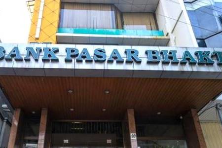OJK Cabut Izin Usaha PT BPR Bank Pasar Bhakti