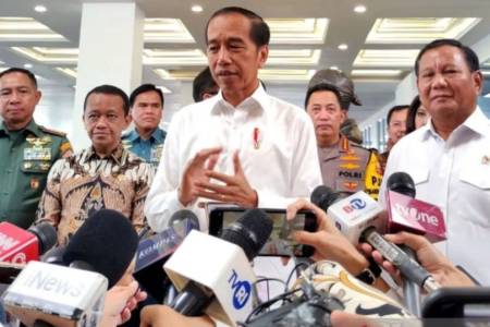 Presiden Jokowi Minta Wartawan Menanyakan Mengenai Kesiapan PDI Perjuangan Jadi Oposisi
