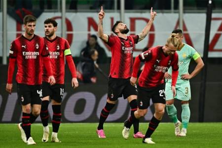 AC Milan Raih 3 Poin dengan Kemenangan 2-1 atas Fiorentina di Artemio Franchi