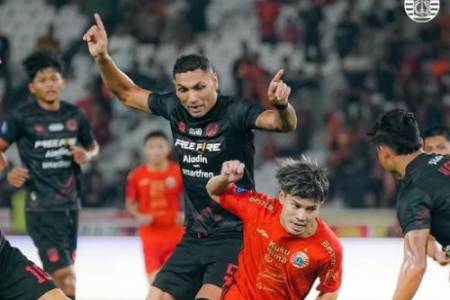Liga 1 2023/2024: Persija Jakarta Menang Dramatis 1-0  atas Persis Solo di SUGBK Senayan