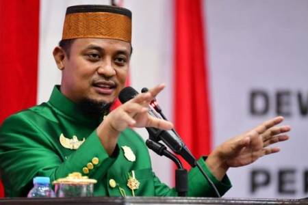 Raja Gowa Andi Kumala Idjo:  Andi Sudirman Keluarga Saya