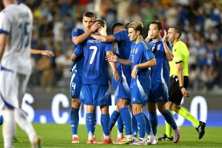 Uji Coba: Timnas Italia Tundukan Bosnia, Prancis Diombangi Kanada