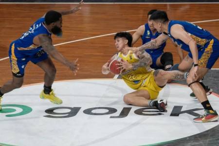 Singkirkan Kesatria Bengawan Solo, Satria Muda Pertamina Jakarta ke Babak Semifinal IBL 2024