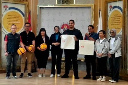 Menpora Dito Apresiasi Timnas Basket Putra Indonesia yang akan Tampil di SEABA  U-18 2024 di Malaysia