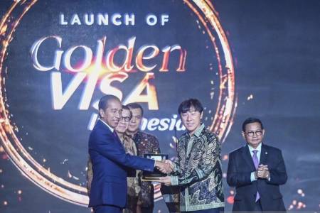 Shin Tae-yong dapat Golden Visa dari Presiden Jokowi