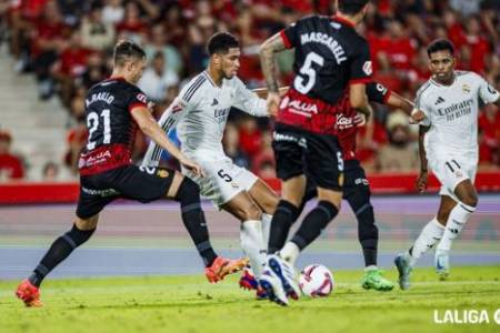 Real Madrid Ditahan Imbang Tuan Rumah Real Mallorca 1-1 di Liga Spanyol 2024/2025