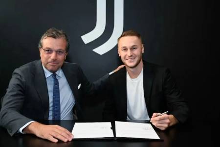 Juventus Resmi Rekrut Gelandang Timnas Belanda, Teun Koopmeiners dari Atalanta