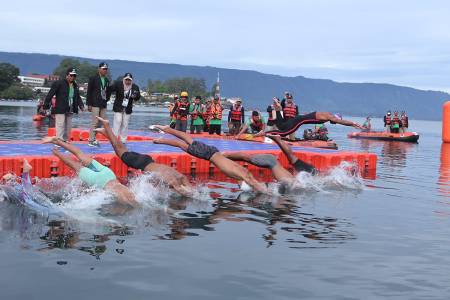 PON XXI 2024 : Jawa Timur Juara Umum Renang Perairan Terbuka, Borong Lima Emas