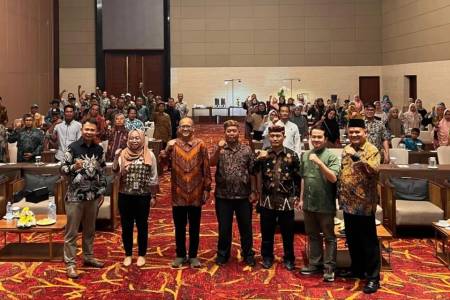 Dukung Pengembangan Usaha Pariwisata 2024, Kemenparekraf Tngkatkan Literasi Keuangan dan Bisnis Para Pelaku Usaha di Desa Wisata  