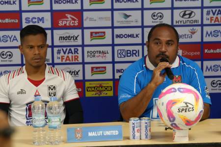 Jelang Laga Persita vs Malut United, Imran Nahumarury Tegaskan Setiap Pertandingan Butuh Strategi Berbeda