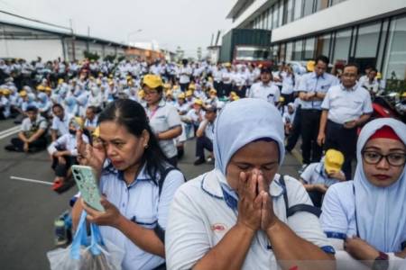 Kemnaker Siapkan lLangkah Antisipasi Dampak PHK Sritex