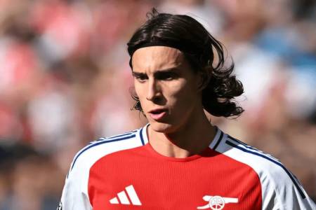 Alami Cedera, Italia Pulangkan Riccardo Calafiori ke Arsenal