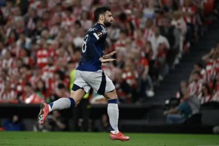 Bruno Fernandes Bawa MU Menangi leg 1 Semifinal Liga Europa dengan Skor 3-0 atas Athletic  Bilbao