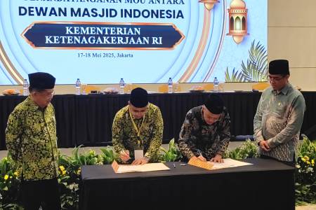 DMI Teken MoU Dengan Tiga Kementrian dan BTN untuk Kemajuan Umat