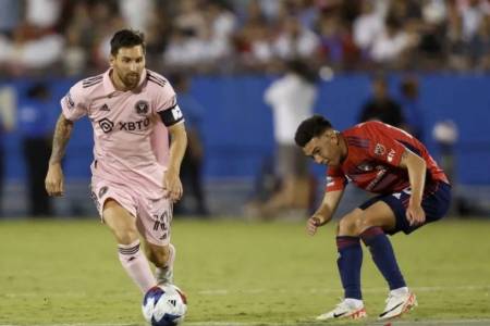 Piala Dunia Antarklub 2025: Inter Miami Taklukkan Porto 2-1, Messi Cetak Gol