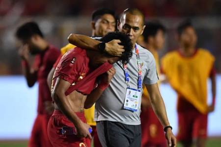 Kurniawan Dwi Yulianto, Pastikan Fokus Betsama  klub Liga 2 PSPS Pekanbaru
