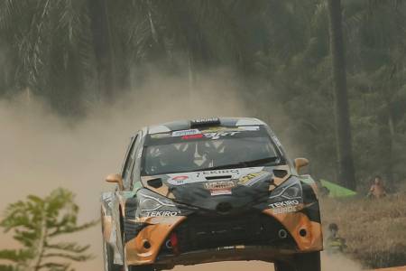 Tim Dewa United Motorsport X MSRT Juara Umum di Rally Sumatera Utara