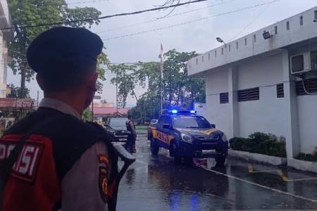 KPK Geledah Kantor Dinas PUPR