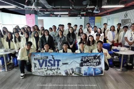 Kunjungan mahasiswa IPB dan UKSW ke kantor Astra Life, Jakarta. (FOTO/ISTIMEWA)
