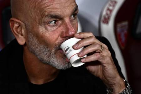 Resmi! Fiorentina  Kontrak Stefano Pioli sebagai Pelatih Baru