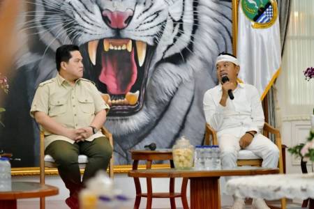 Gubernur Dedi Mulyani dan Ketum PSSI Bahas Liga 4 dan SSB